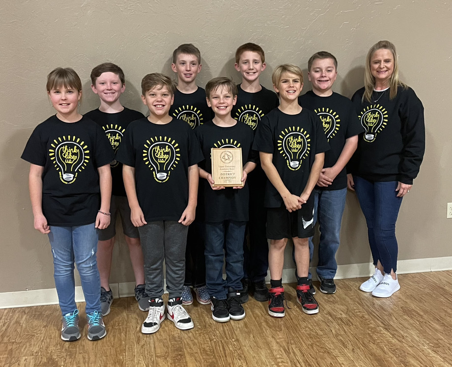 Group of elementary academic bowl students